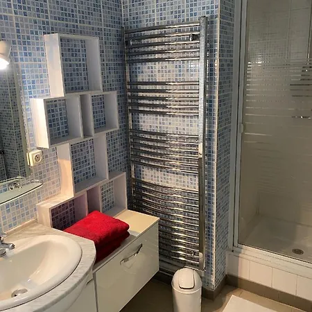 Superbe Studio Face Mer Apartment